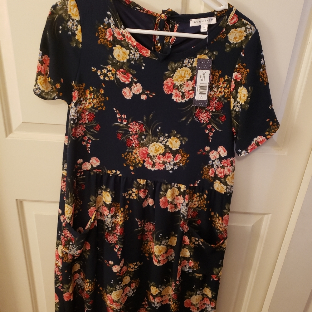Dress with pockets